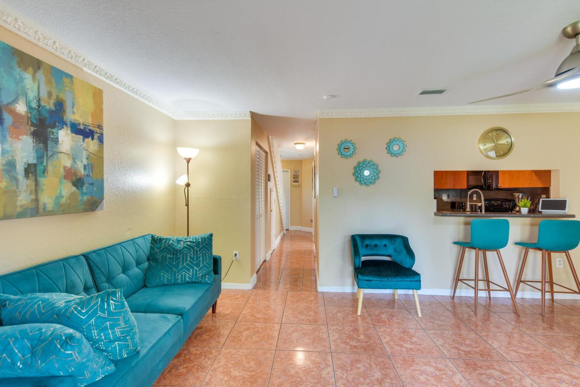 Opa-Locka Townhome, 15 Mi To Miami Beach! Экстерьер фото