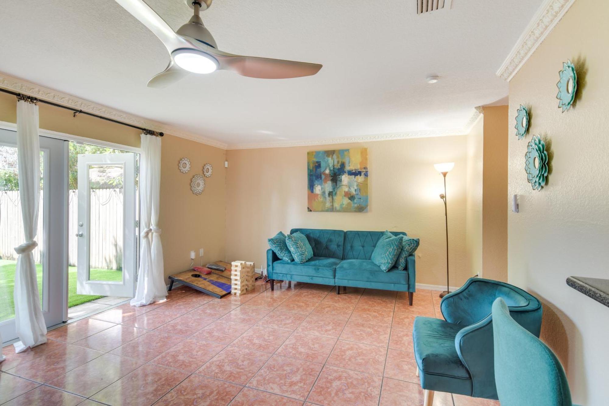 Opa-Locka Townhome, 15 Mi To Miami Beach! Экстерьер фото